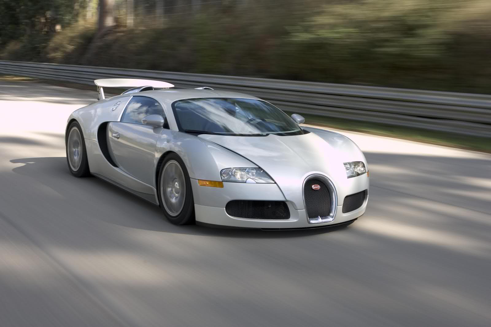 سریع ترین ماشین دنیا Bugatti Veyron