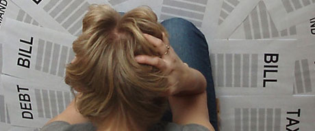 کنار آمدن با استرس های مالی و اقتصادی کنار آمدن با استرس های مالی و اقتصادی