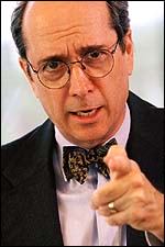 با رئیس اداره بد خو چگونه رفتار کنیم؟ با رئیس اداره بد خو چگونه رفتار کنیم؟