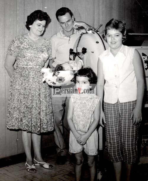 عکسهایی دیدنی از زنی که 60 سال خوابیده زندگی کرد عکسهایی دیدنی از زنی که 60 سال خوابیده زندگی کرد