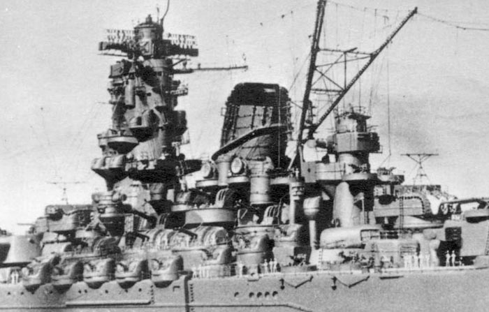 نبردناو "یاماتو" The YAMATO Battleship