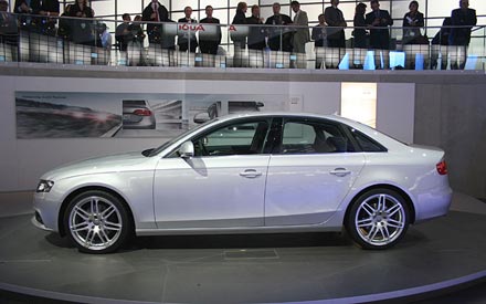 اتومبیل Audi A4 2009