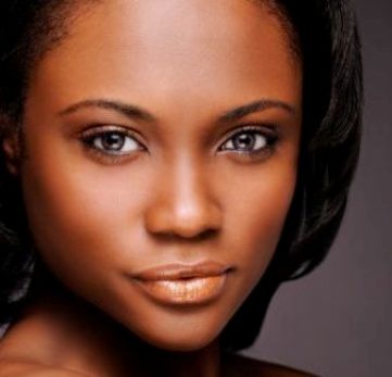 انواع آرایش مخصوص پوستهای برنزه( تصویری)