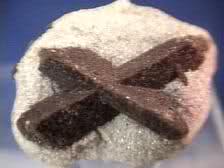 توضیح جامعی درباره کانی و کانی شناسی توضیح جامعی درباره کانی و کانی شناسی