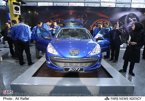 تصاوير محصول جدید شرکت ایران خودرو یعنی پـژو 207 تصاوير محصول جدید شرکت ایران خودرو یعنی پـژو 207