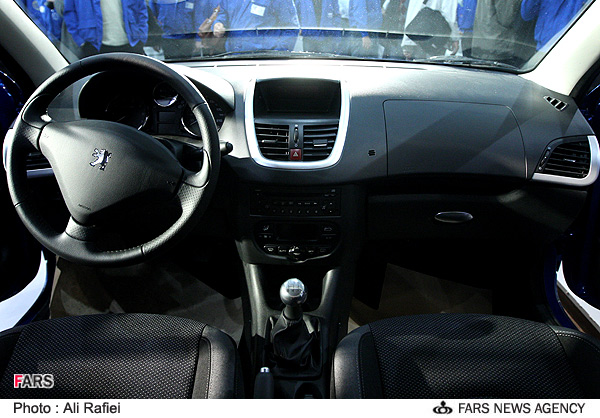 تصاوير محصول جدید شرکت ایران خودرو یعنی پـژو 207 تصاوير محصول جدید شرکت ایران خودرو یعنی پـژو 207