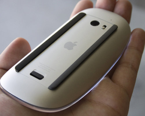 ..:: موس جادویی اپــــل Magic Mouse ... آخرتشه ::..