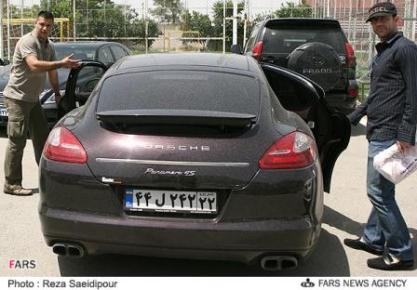 عکس جدیدترین ماشین علی دایی!!!!!!