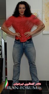 زن شماره یک پرورش اندام جهان ! +عکس