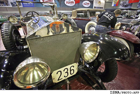 آشنایی با خودروهای دیکتاتورهای جهان آشنایی با خودروهای دیکتاتورهای جهان