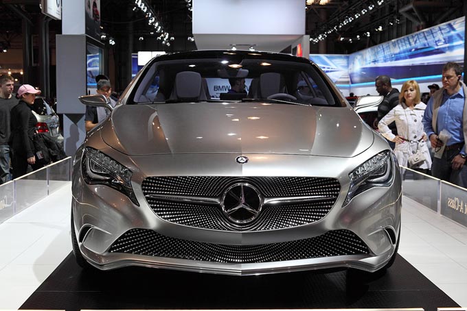 نمایشگاه اتومبیل 2011 نیویورک