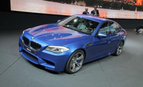 بی.ام.دبلیو m5 ؛ مدل ۲۰۱۲۲۷ بی.ام.دبلیو m5 ؛ مدل ۲۰۱۲۲۷