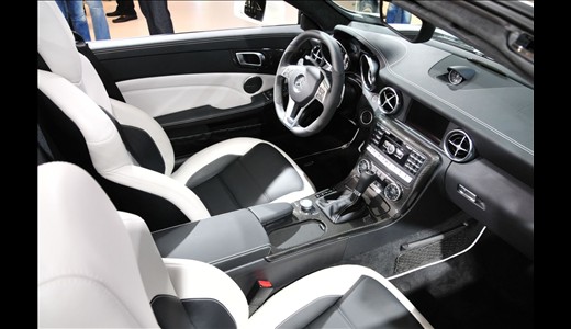 کوچکترین، سریعترین و امنترین رودستر مرسدس بنز کوچکترین، سریعترین و امنترین رودستر مرسدس بنز