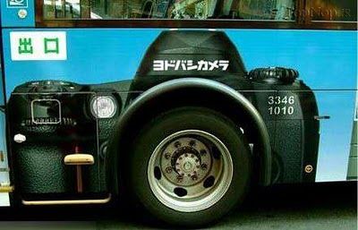 تبلیغات جالب بر روی اتوبوس های شهری