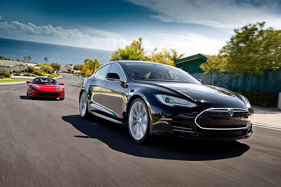 اولین سدان برقی تسلا با نام مدل اس Model S اولین سدان برقی تسلا با نام مدل اس Model S