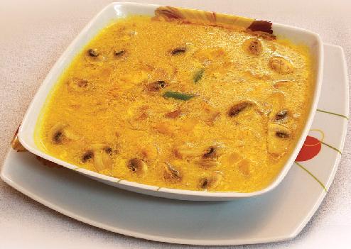 خورش قارچ با مرغ