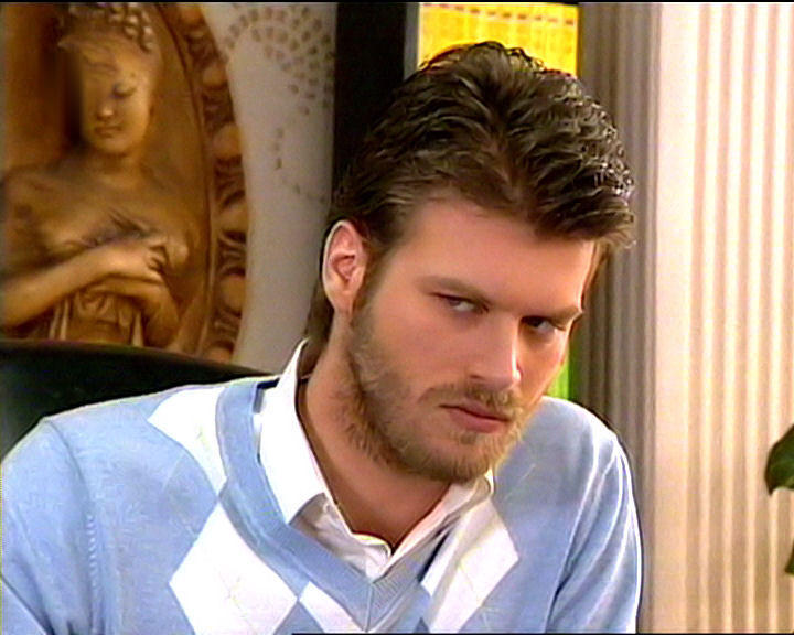 kivanc tatlitug‏ هنر پيشه ترك