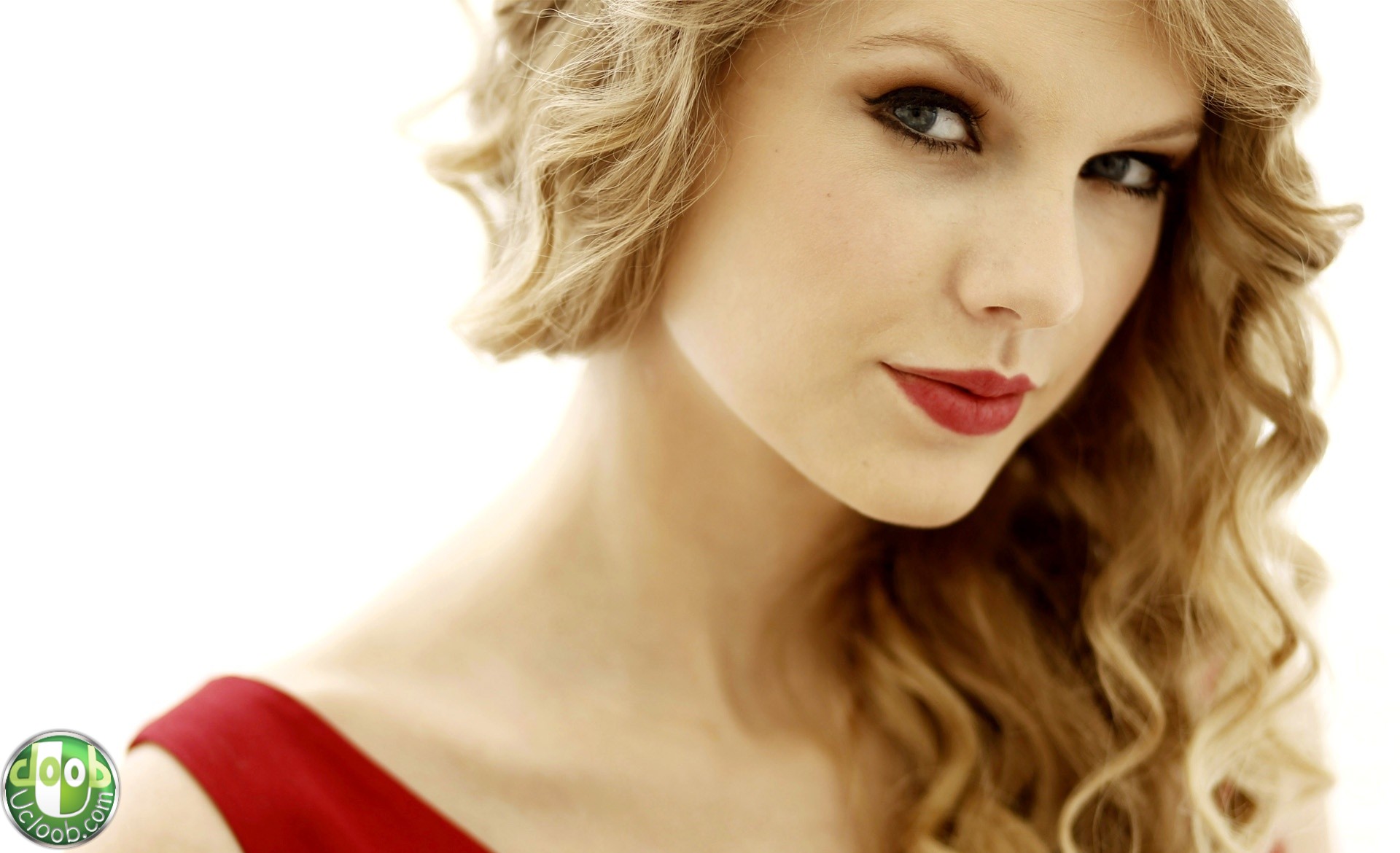 عکسهای جالب از خواننده زیبا تیلور سویفت taylor swift عکسهای جالب از خواننده زیبا تیلور سویفت taylor swift