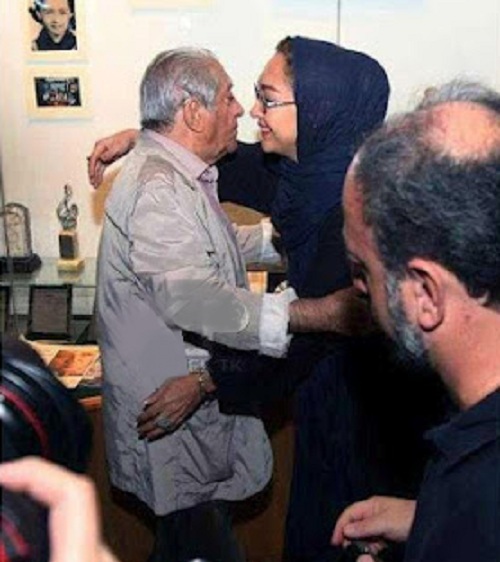 در آغوش گرفتن عزت الله انتظامی توسط نیکی کریمی !! + عکس
