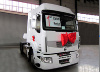 افتتاح خط تولید کشنده رنو پریمیوم 440 در کارخانه آریا دیزل