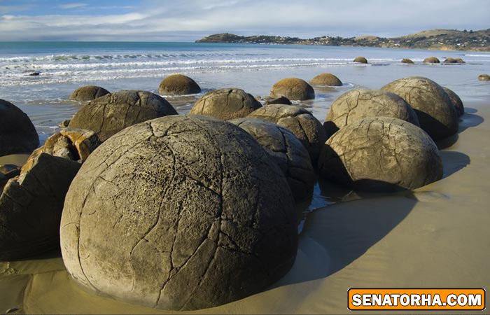 عكس تخته سنگ های Moeraki، نیوزیلند