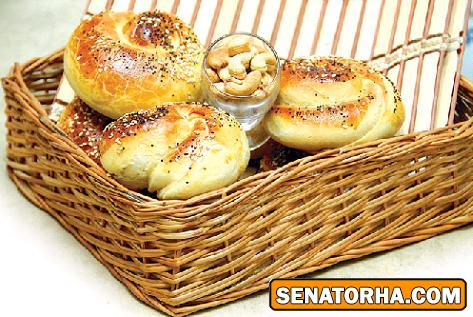 نان بادام زمینی