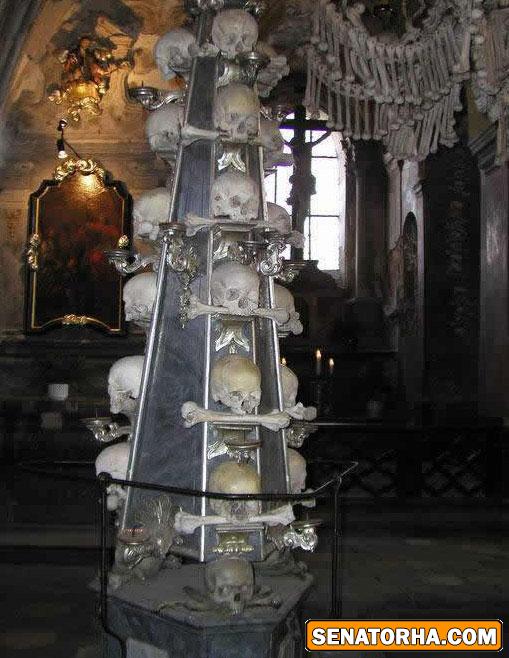 تصاویر کلیسایی در اروپا که با اسکلت مسلمانان ساخته شده است!