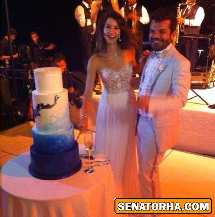 عکسهای مراسم ازدواج برن سات با خواننده ترک کنعان دوقلوBeren Saat 2014