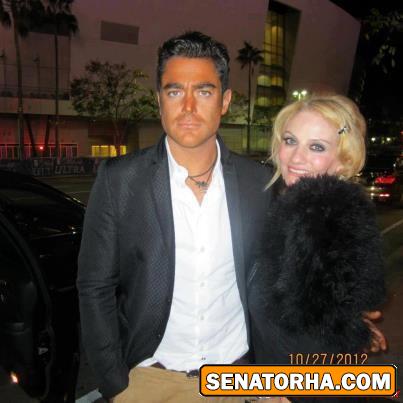 عکس جدید محمدرضا گلزار و هلن خواننده لس آنجلسی