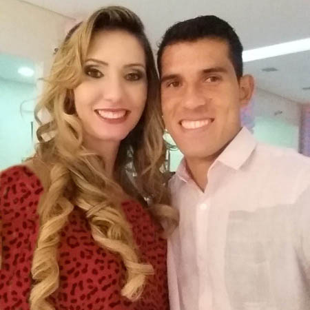 عکس ستاره پرسپولیس در کنار همسرش